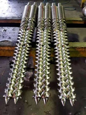 kopen Plastic Extruder Koniek Twin Screw And Barrel / Bi-metal Screw And Barrel Voor Dubbele Twin Screw Extruders online manufacture