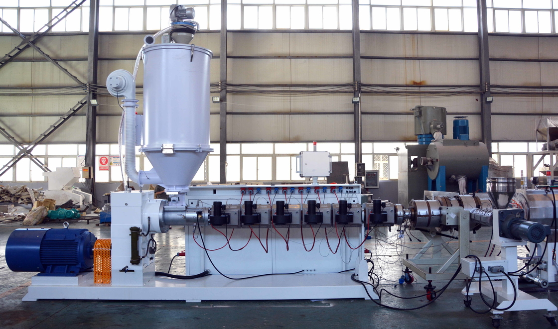 Inventor Delta PPR PPH Warm-Koud Water Pipe Extruder HYSJ90/34 110kw Met Servomotor