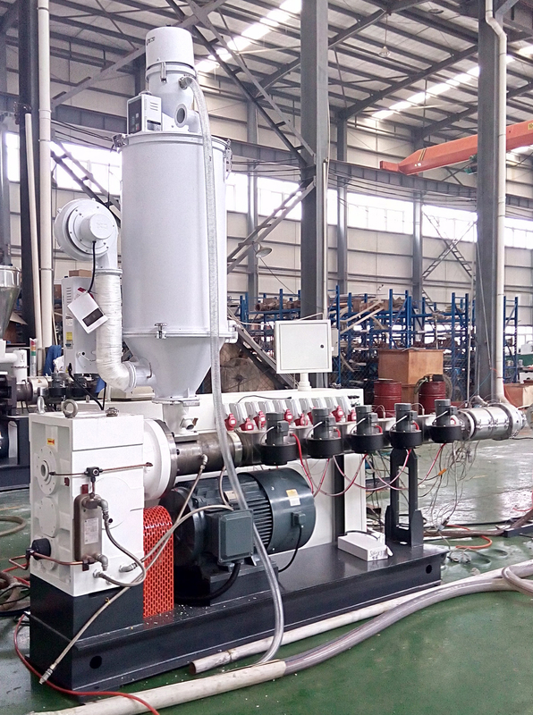 LDPE HDPE PPR ABA/ABC Composite Pipe Making Machine HYSJ60/38 55kw Plastic Single Screw Extruder 5 Verwarmingszones
