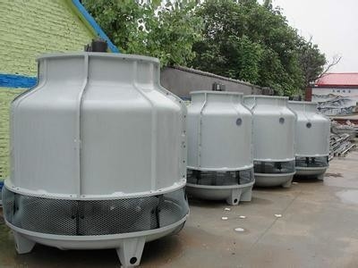 Hoog koelvermogen Grote volume Koeltoren 150t HYCT150 Toepassing voor waterkoeling