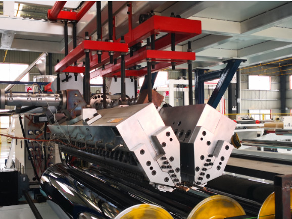 Automatische warm gesmolten kleefcoating / filmcoating en zandcoating productielijn aanpasbaar