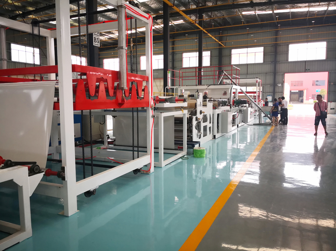 Automatische warm gesmolten kleefcoating / filmcoating en zandcoating productielijn aanpasbaar